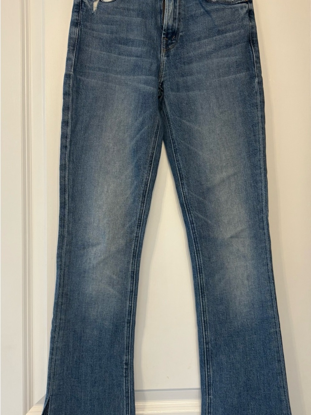 MOTHER Bootcut Jeans in Vintage Blue Wash